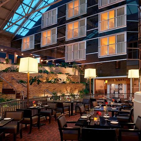 Delta Hotels By Marriott London Armouries Εξωτερικό φωτογραφία