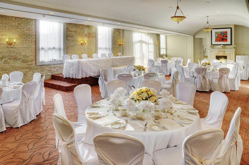 Delta Hotels By Marriott London Armouries Εξωτερικό φωτογραφία